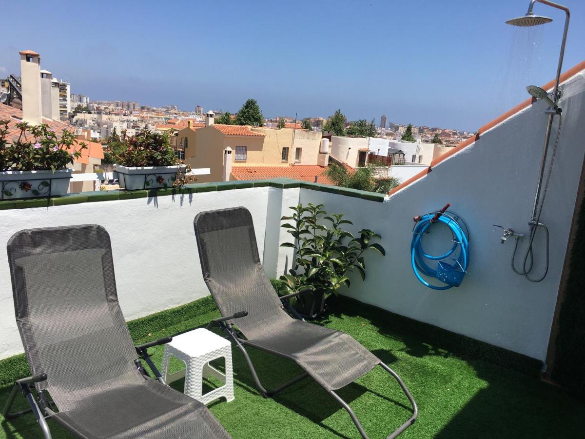 Apartment With Private Patio Fuengirola Bagian luar foto