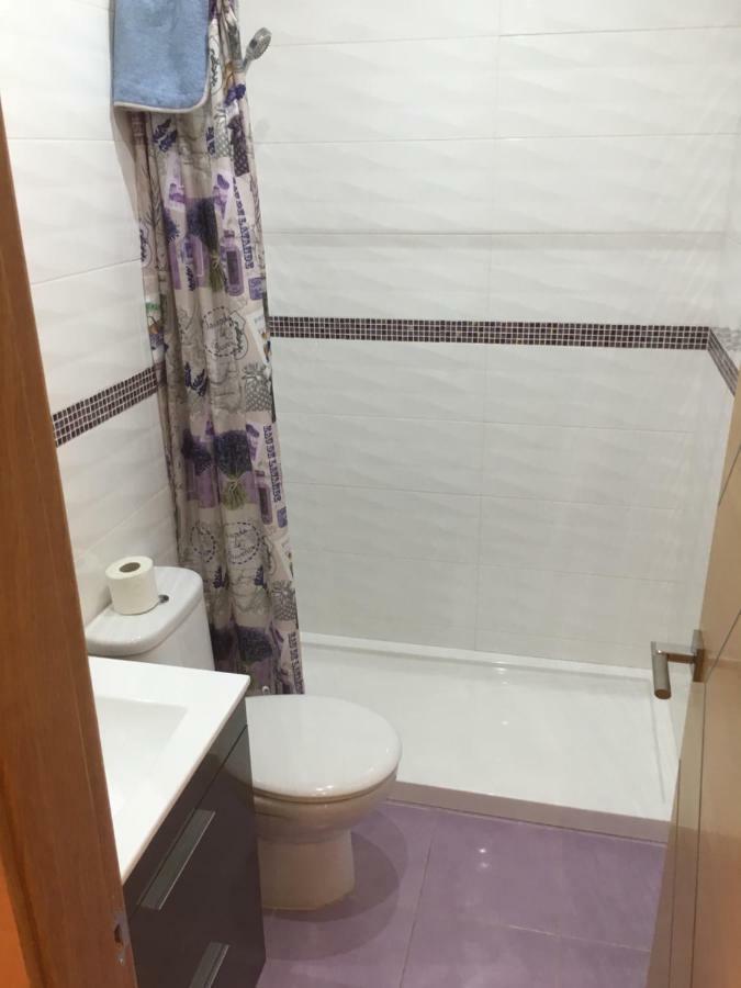 Apartment With Private Patio Fuengirola Bagian luar foto